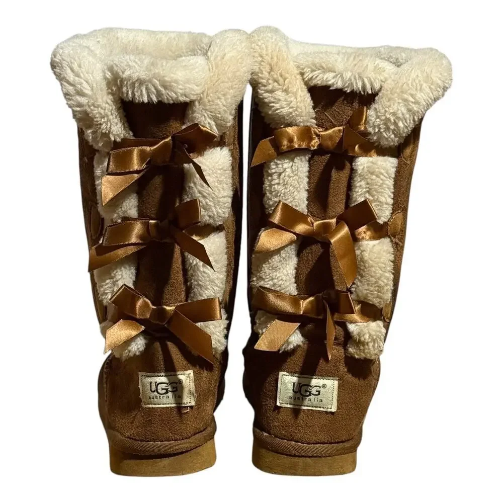 UGG Australia Bailey Bow Pom Pom Tail Suede Boots Women's Size 8 Chestnut - Picture 2 of 7